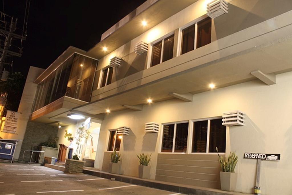 The Center Suites Cebu Extérieur photo